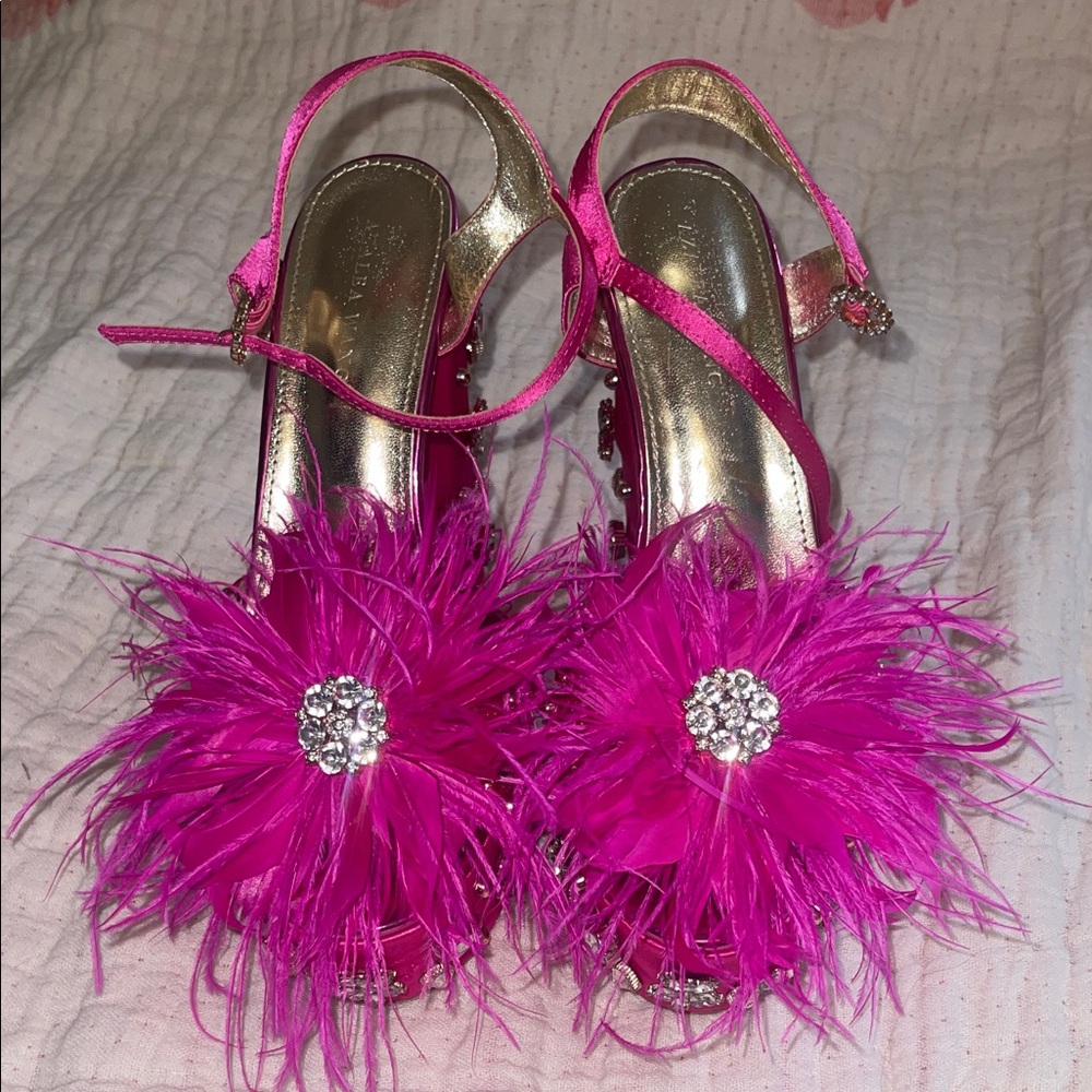 Vibrant Fuchsia Feathered Women's Heels